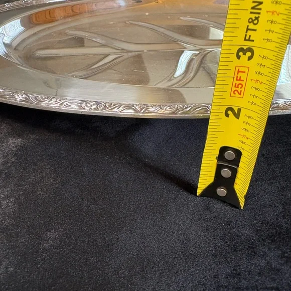 Vintage WM.A. Rogers Silver -Plated Meat Serving Plater - Picture 11 of 11